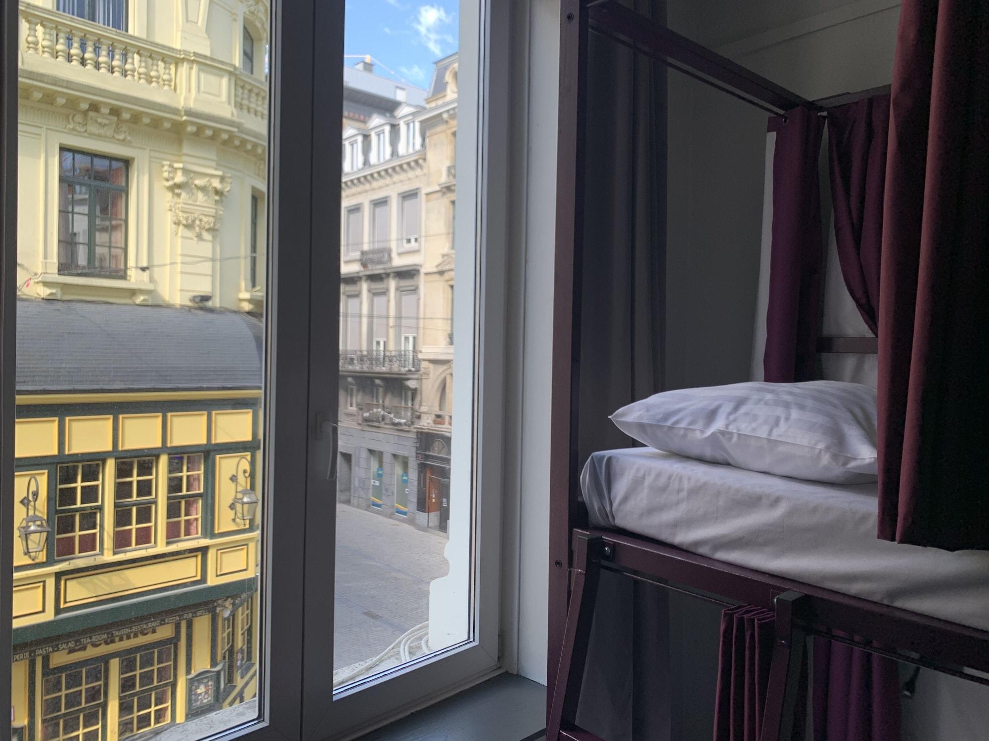 Safestay Brussels Grand Place Exterior photo